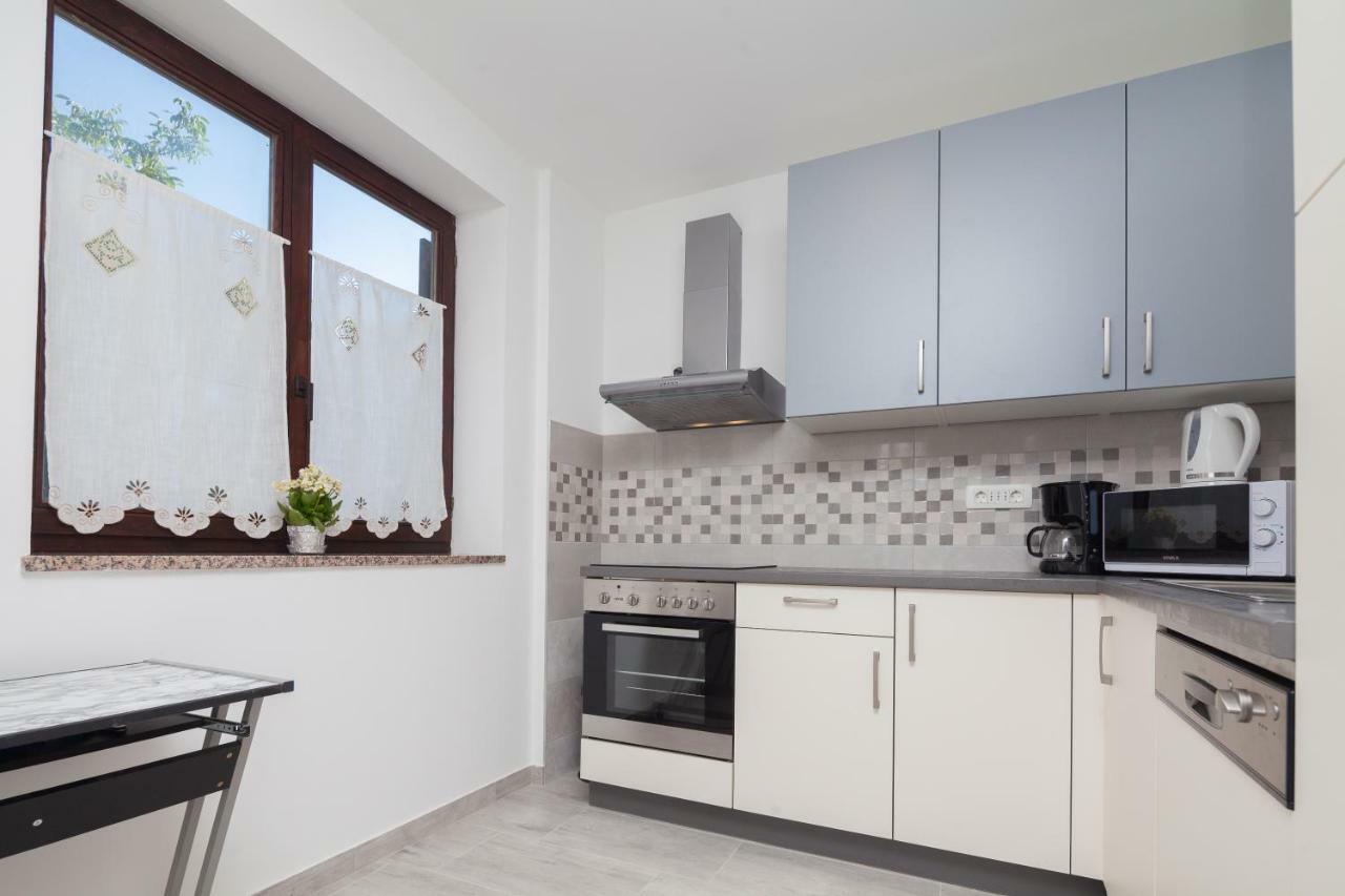 New Brend App Matija Apartment Pinezici  Екстериор снимка